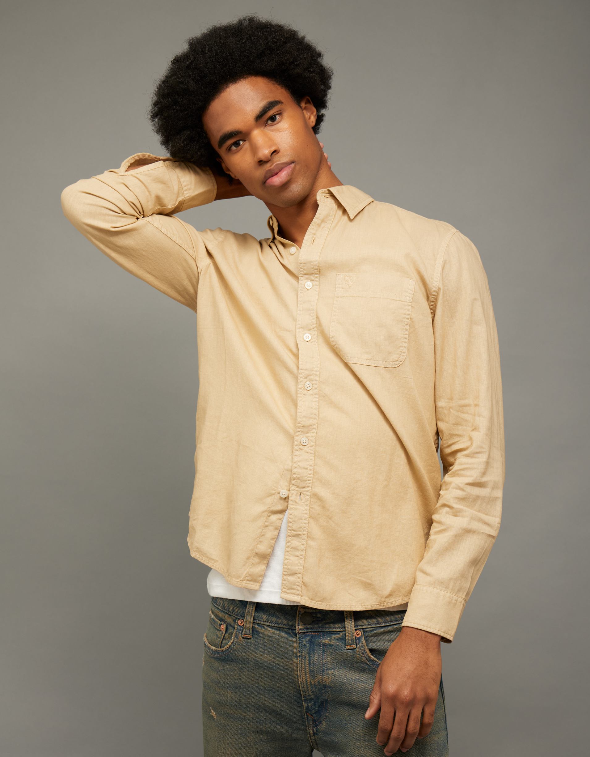 AE Standard Fit Linen-Blend Button-Up Shirt – American Eagle Europe