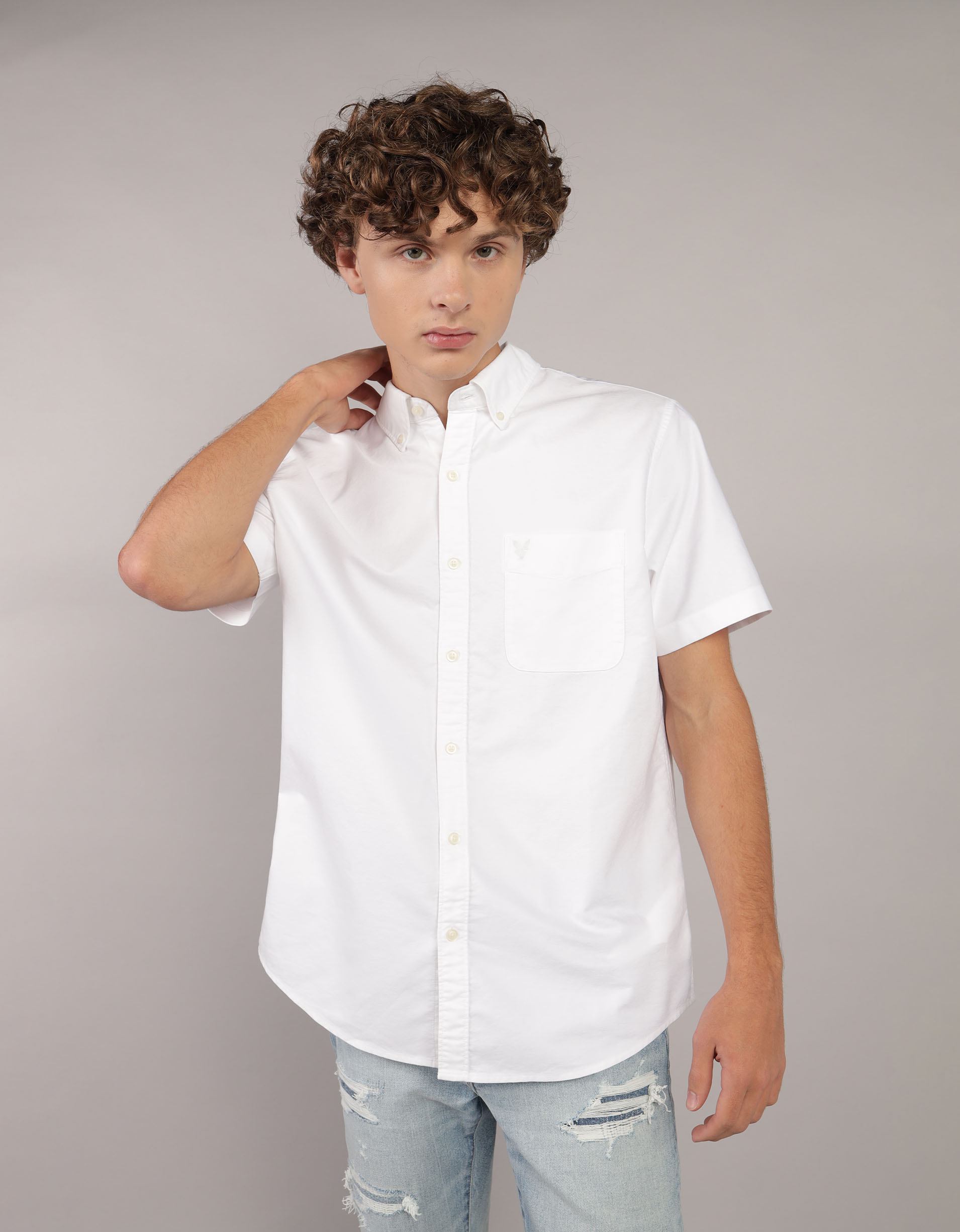 AE Short-Sleeve Slim Fit Button-Up Shirt