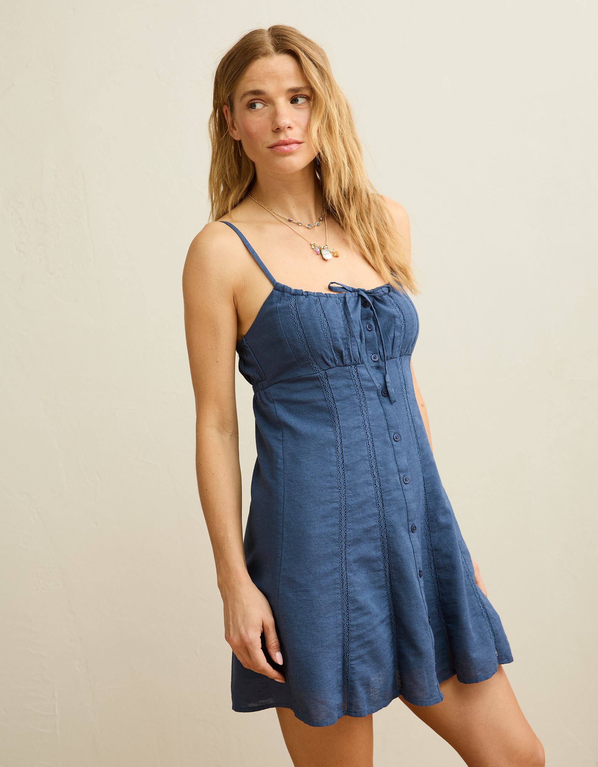 AE Button-Up Lace Insert Mini Dress – American Eagle Europe