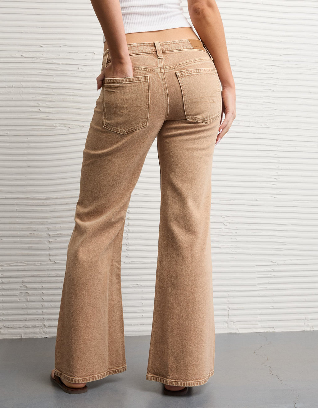AE Stretch Low-Rise Flare Jean – American Eagle Europe