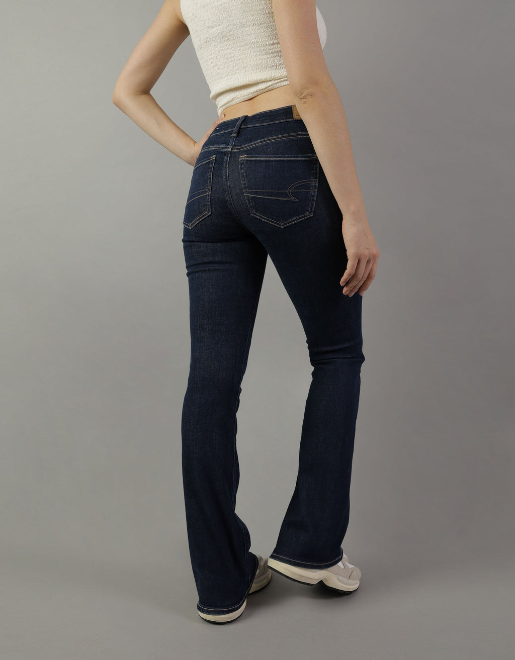 AE Next Level Low-Rise Kick Bootcut Jean – American Eagle Europe